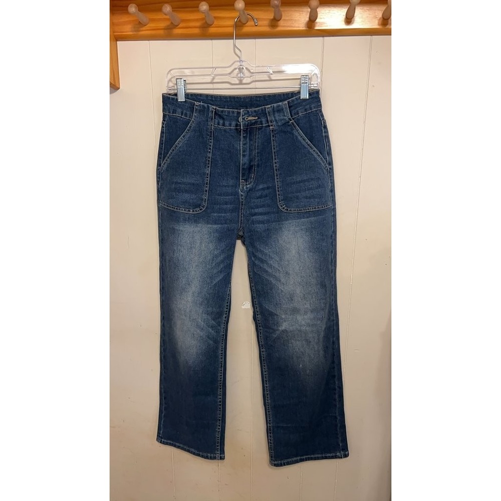 Women's Denim Jeans with Front and Back Pockets